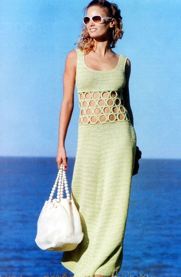 Vestido con argollas