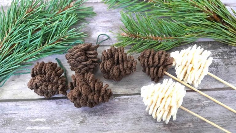 DIY Piñas tejidas a crochet